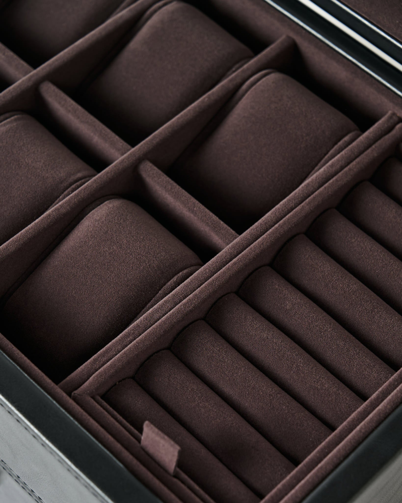 The TAWBURY Bayswater 6 Watch Jewelry Box in Black/Charcoal features velvet-lined, cushioned compartments—perfect for organized watch or jewelry storage.