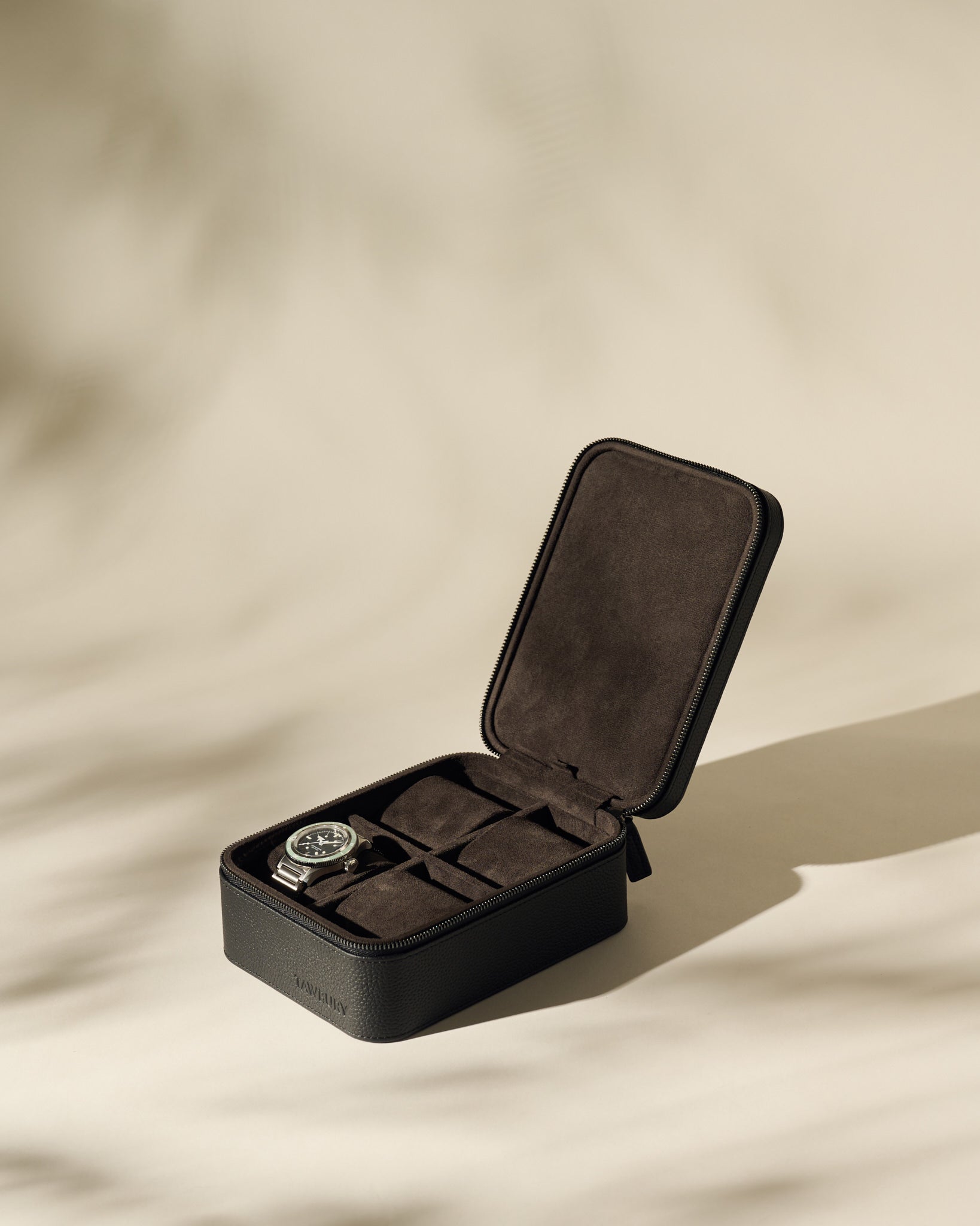 4 Watch Travel Case | Leather Watch Case Black – TAWBURY
